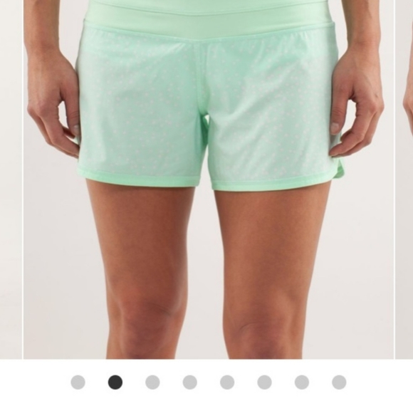 lululemon athletica Pants - Lululemon 🍋 Athletic fresh teal polka dot shorts